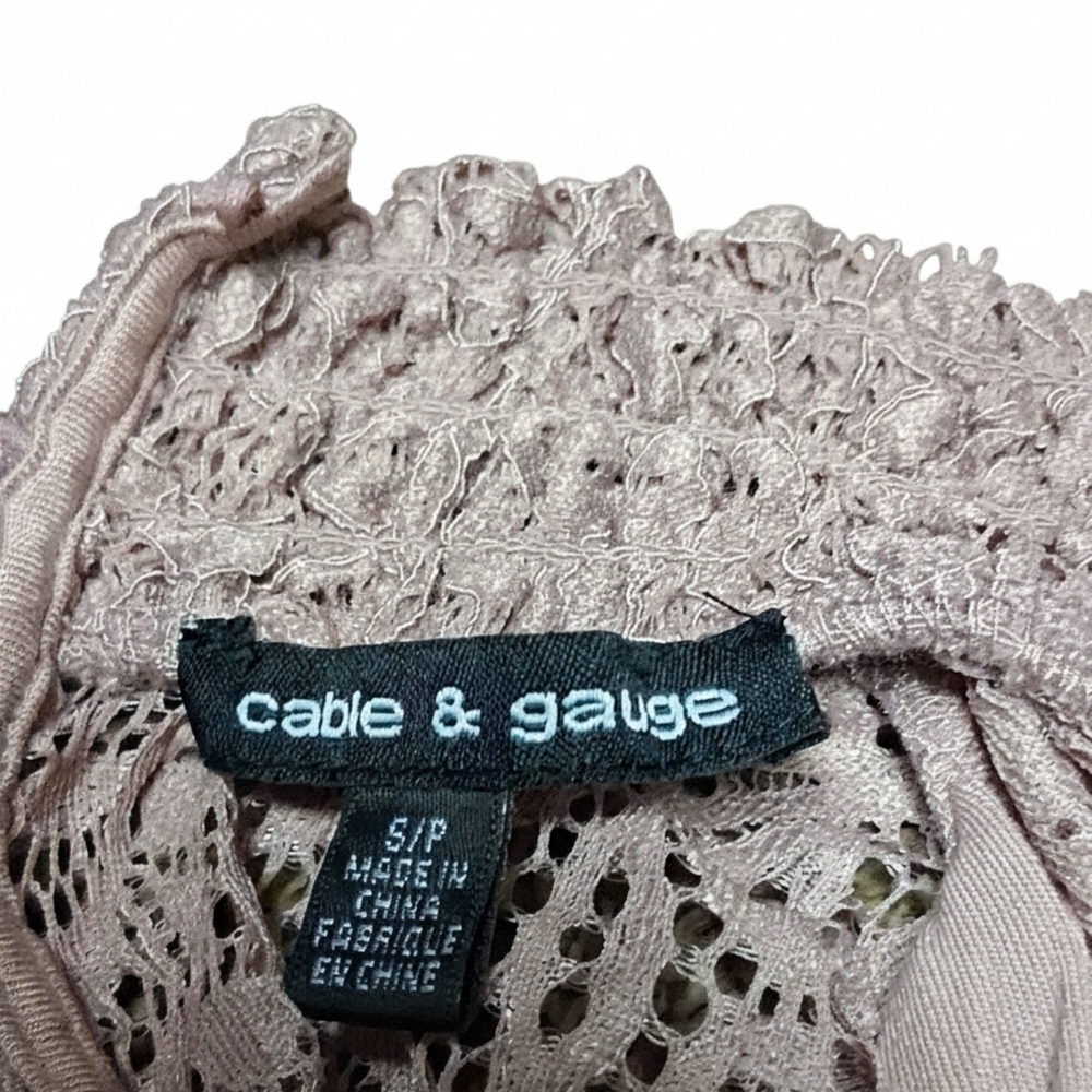 4/20$ Cable & Gauge Lace Blouse - Light Purple - Picture 3 of 3